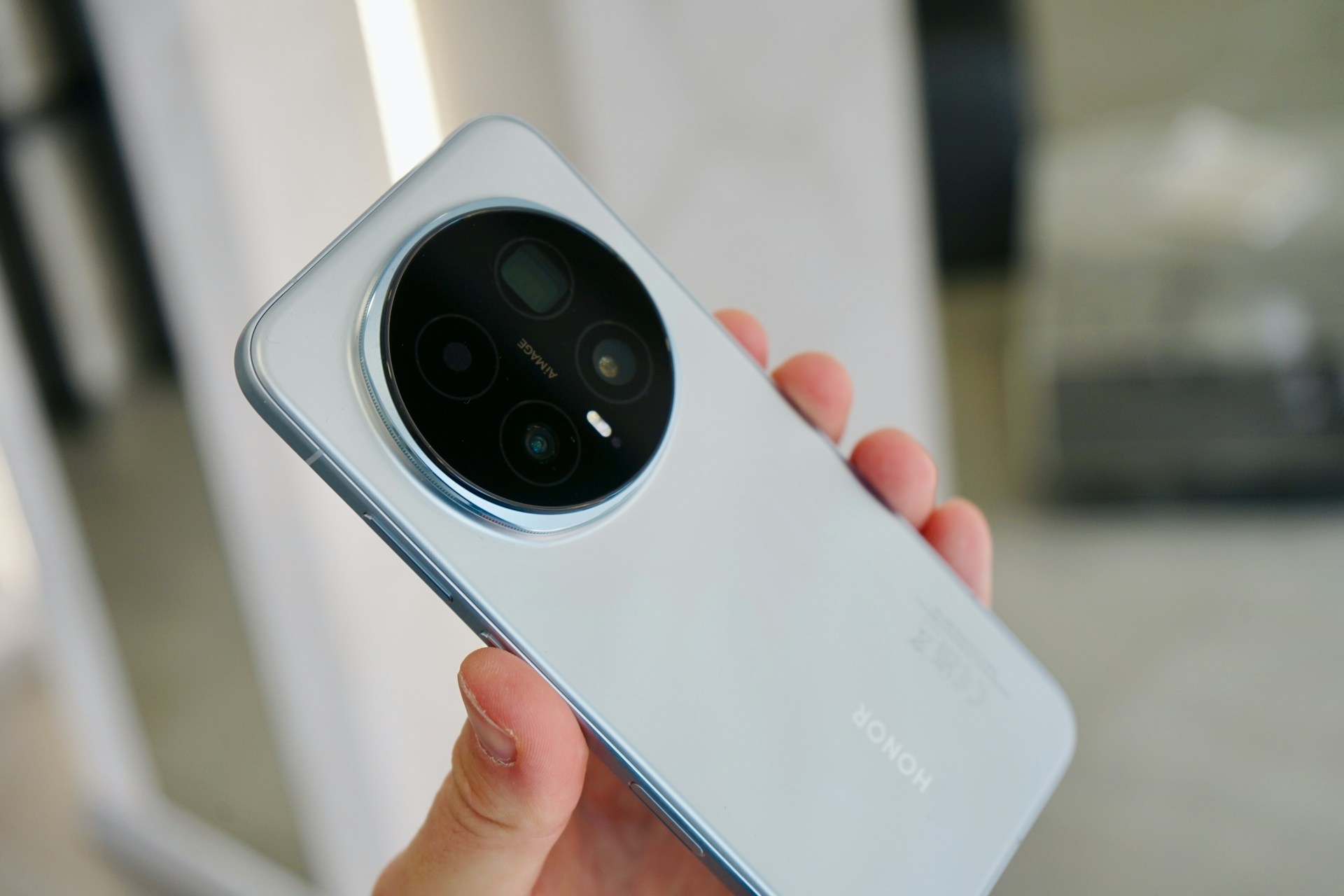 Honor : L&rsquo;équilibre entre matériel accessible et révolution de l&rsquo;intelligence artificielle